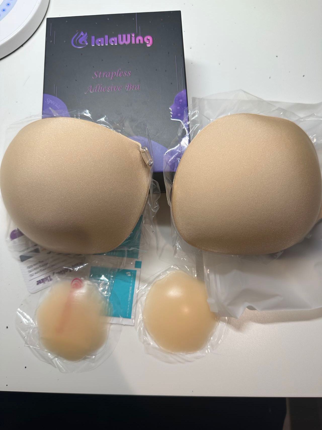 49523 - lalaWing Adhesive Sticky Strapless Bra USA